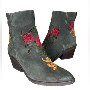 MTNG Green Suede Ankle Boots with Red & Gold Floral Embroidery